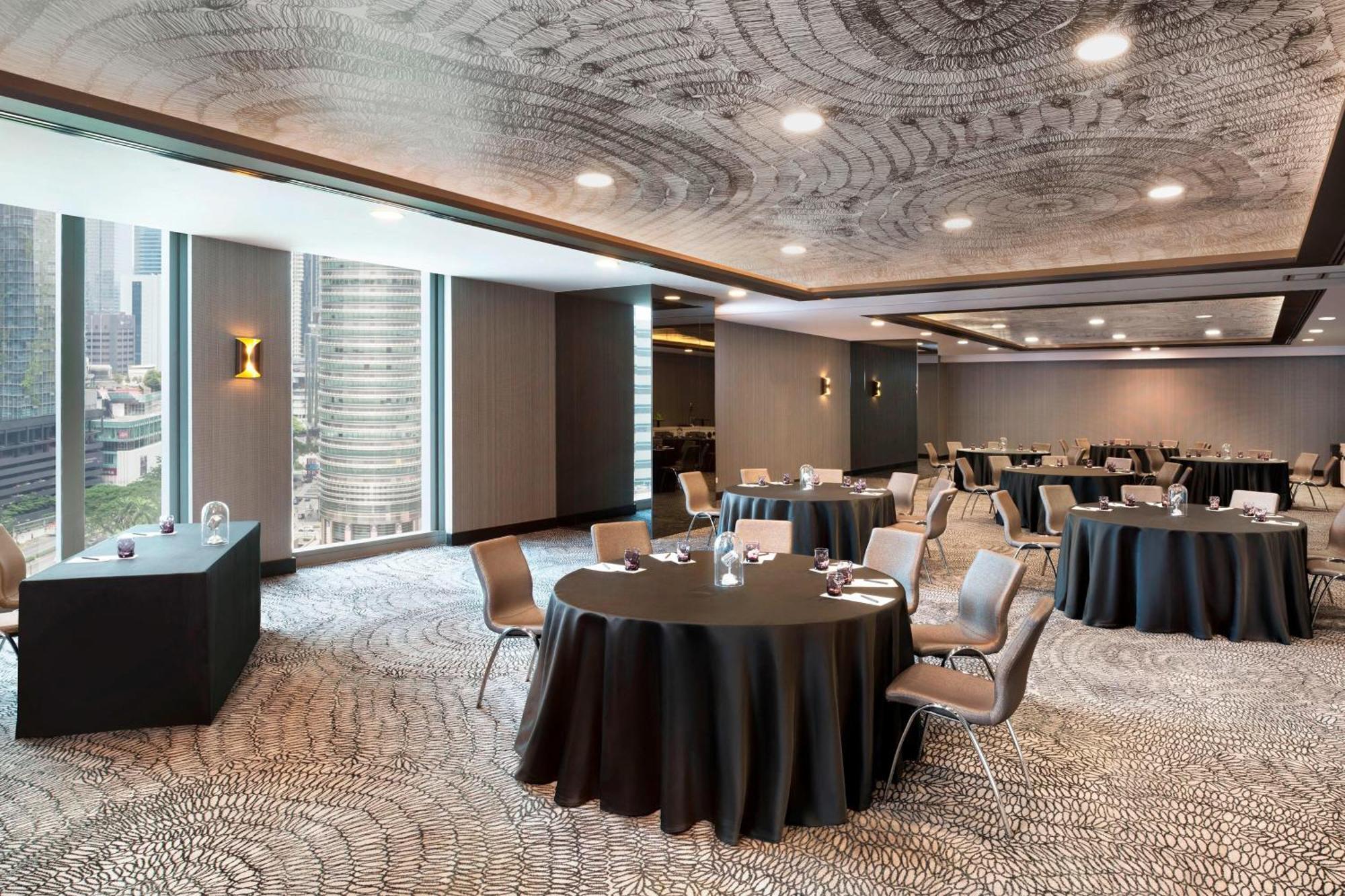 W Kuala Lumpur Hotel Ngoại thất bức ảnh