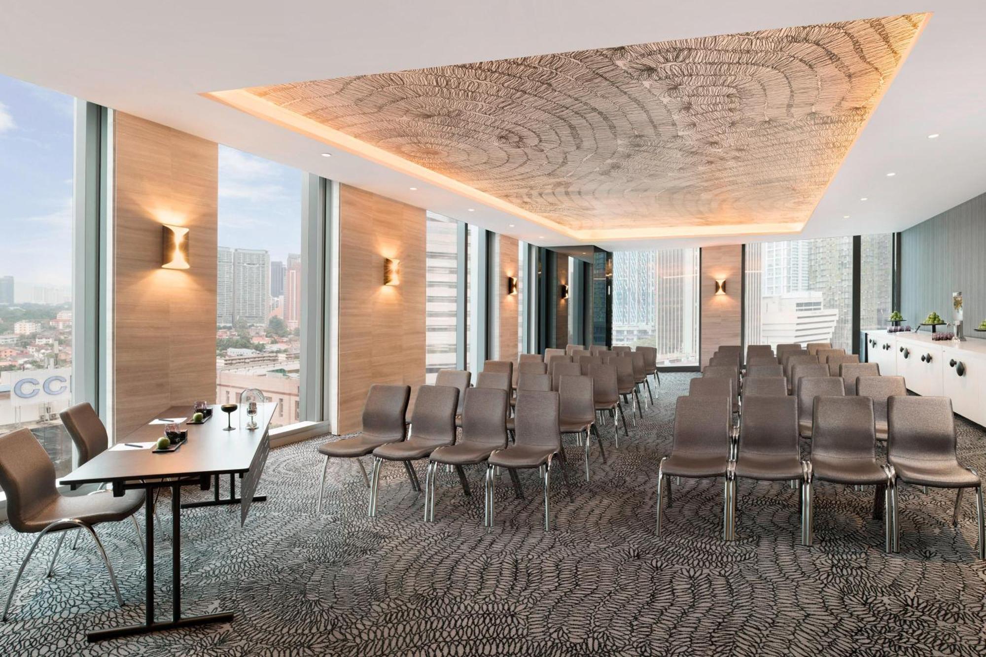 W Kuala Lumpur Hotel Ngoại thất bức ảnh